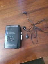 Sony Walkman AVLS WM-FX32 Radio Cassette Player FM/AM Radio, Tested Working