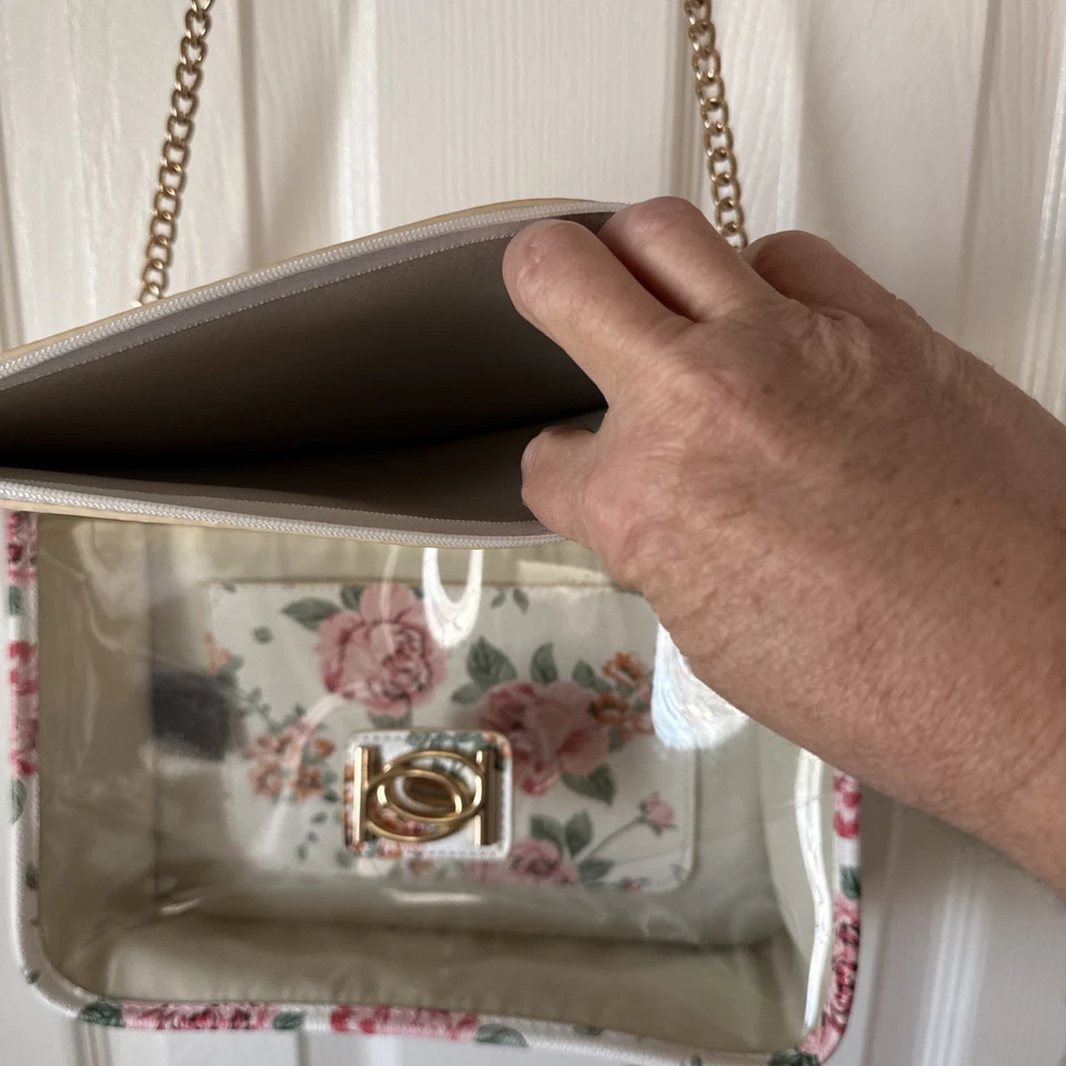 Bebe женщин прозрачный Jodie прозрачный цветочный поворот замок наплечная сумка - Изображение 2 из 4