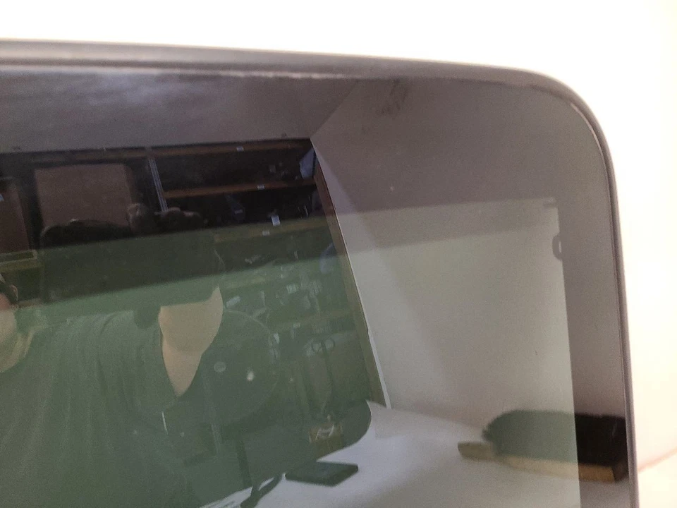 2007 2008 2009 2010 2011 2012 2013 2014 CADILLAC ESCALADE Roof Glass Foto 3 de 4