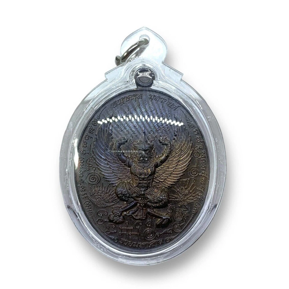 Garuda Wessuwan Medalla Dios Gigante Impermeable Colgante LP Pat Buda Tailandés Amuleto Foto 2 de 2