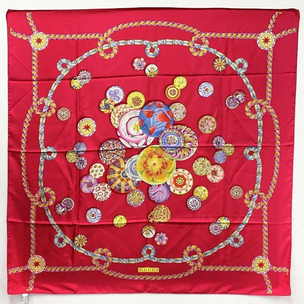 Gucci 100 silk scarf clearance