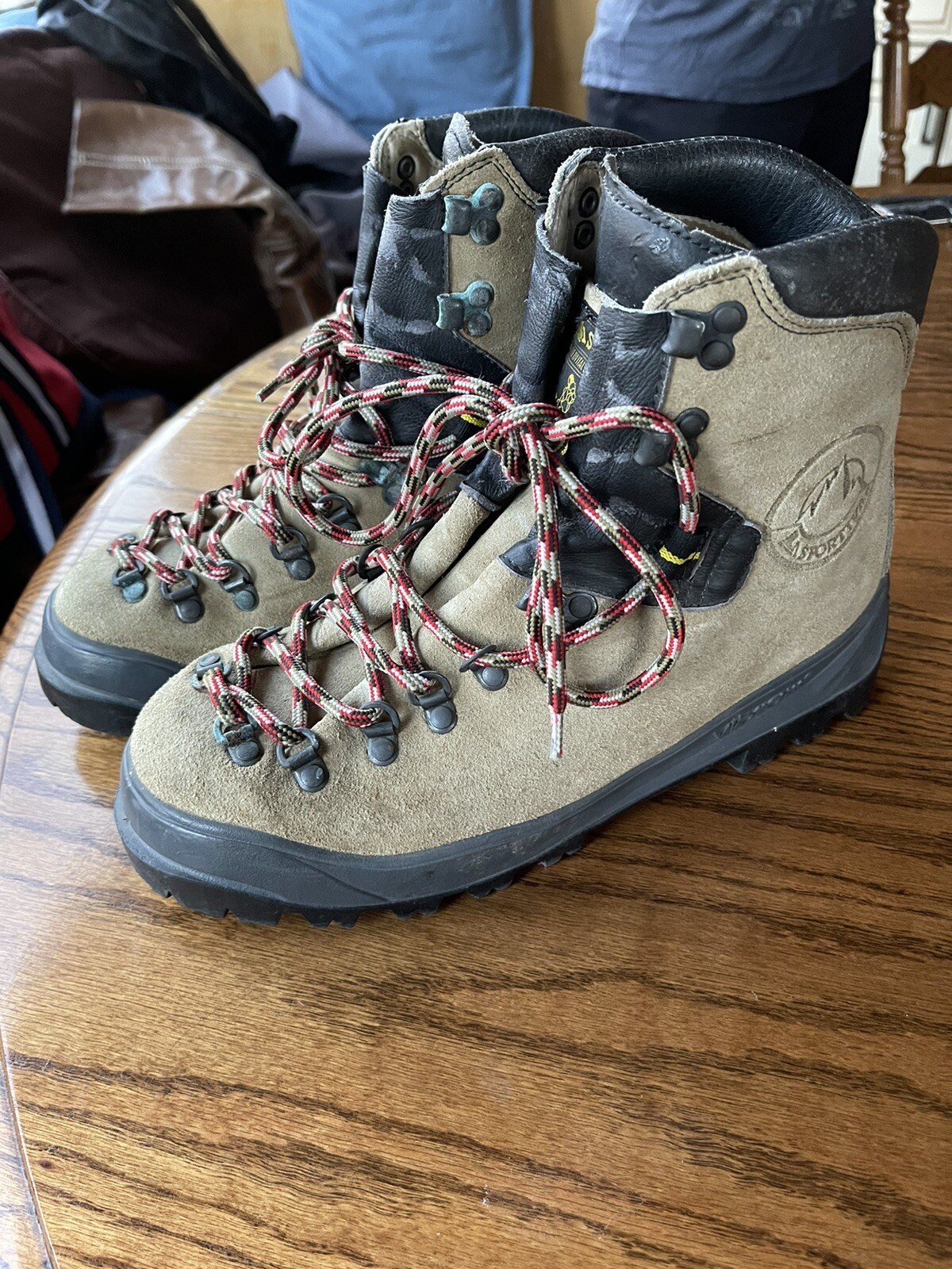 La Sportiva Karakorum Boot Mens Size 42 