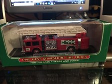 Hess 1999 Miniature Fire Truck w/ Extending Ladder!  NIB!