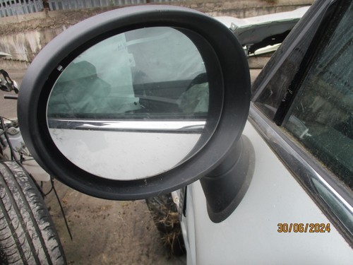 BMW MINI COUNTRYMAN F60 2021 NS PASSENGER SIDE ELECTRIC WING MIRROR BLACK - Picture 2 of 8