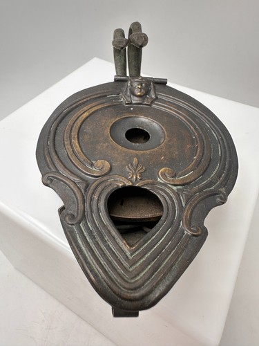 Ancien briquet de table à Méta alcool néo-Egyptien lampe à huile début de siècle - Foto 4 di 17