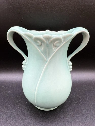 Vintage RED WING #749 Vase Double Handle Matte Light Green Glaze 7 1/2'