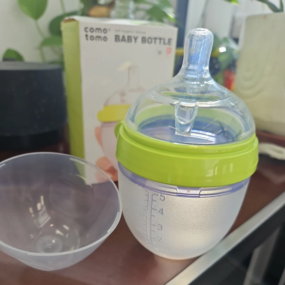 Comotomo Natural Feel Baby Bottle Pink 5 oz Free S/H - Image 3 of 4