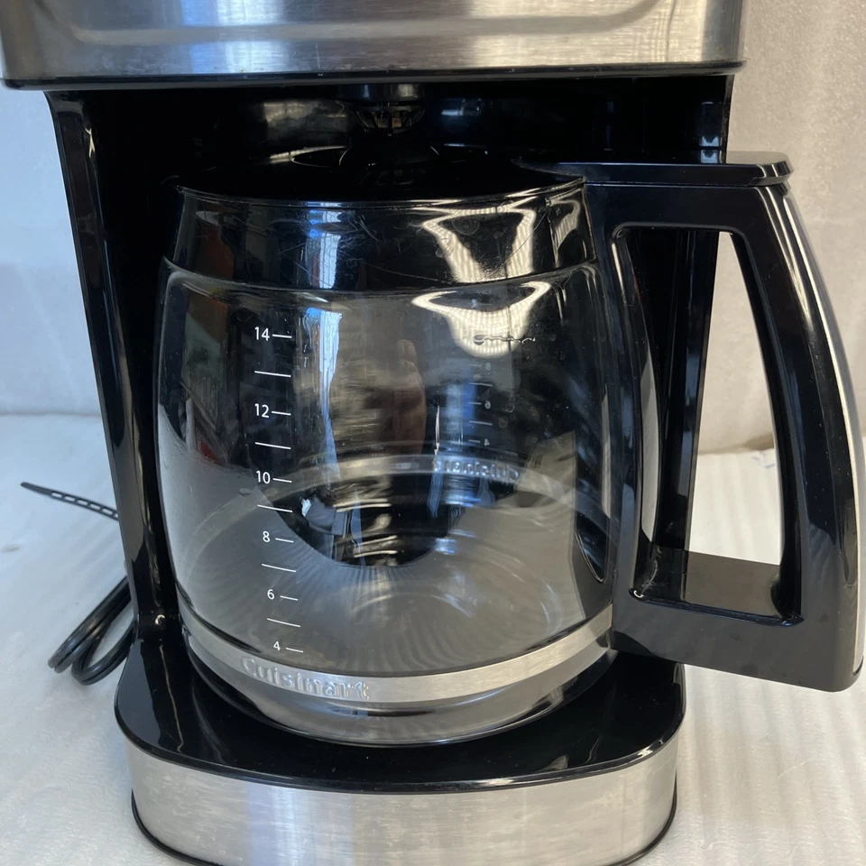 Cuisinart CBC-7200PC Brew Central 14-Cup Programmable Coffee Maker Stainless - Image 3 of 4