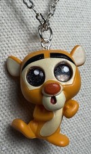 Adorable Childs Kids Disney Doorables Tigger Pendant On Silvertone Chain