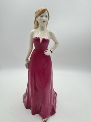 Royal Doulton 2003 HN4664 Classics Collection ''Abigail'' Bone China Figur