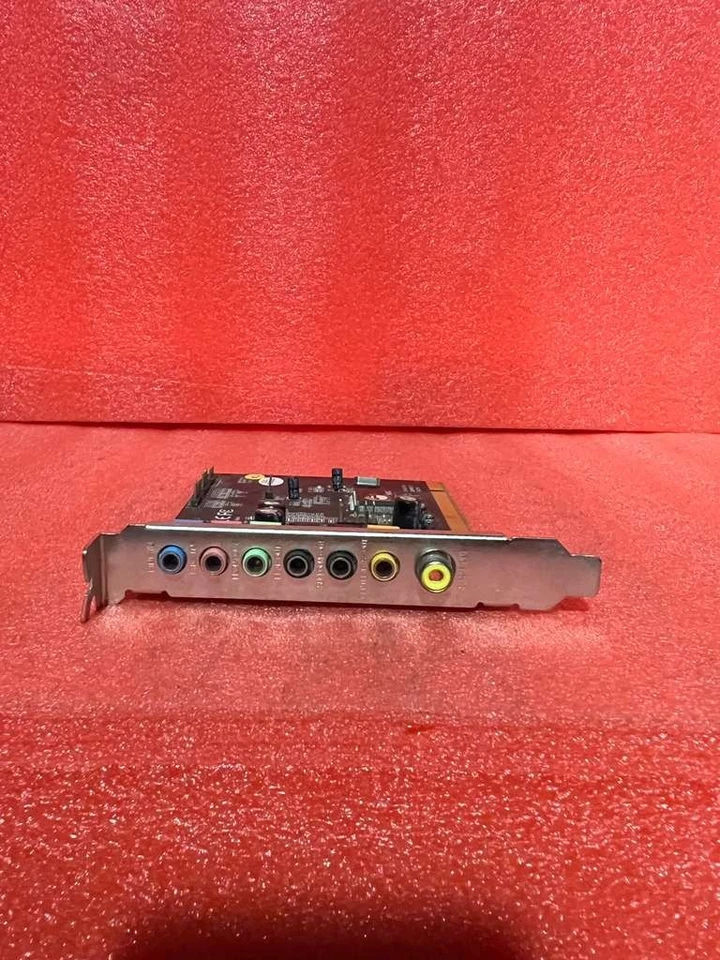 SIIG SoundWave PCI (IC710012) Sound Card 7.1 - Image 3 of 3