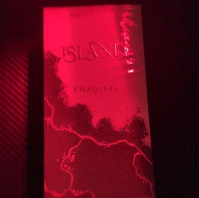Khadlaj Island Extrait de Parfum Pineapple Iris Ginger Coconut Woodsy Unisex