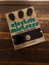 Electro-Harmonix Electric Mistress V6