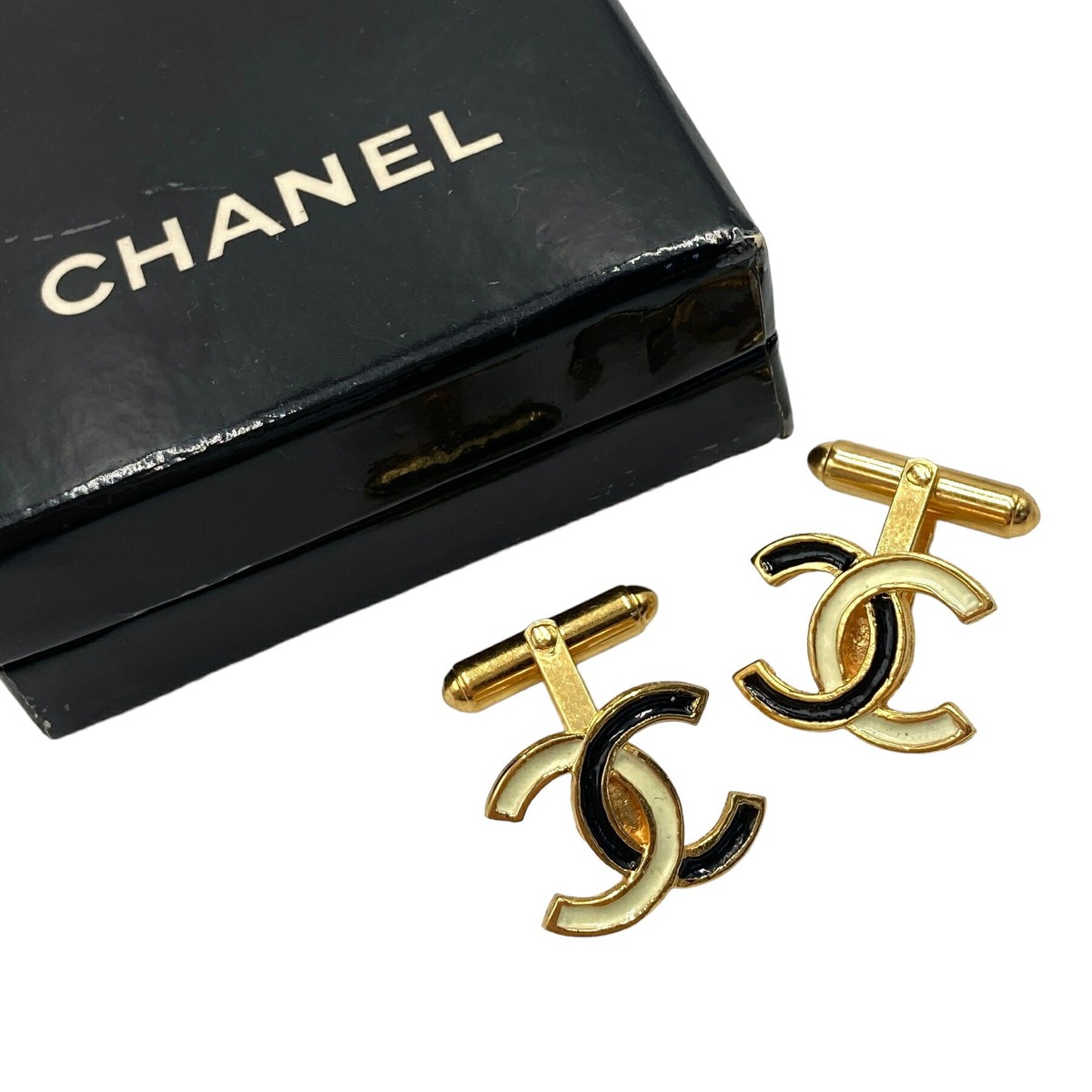 CHANEL ストラップ Chanel Zipper Pull/Charm White/Gold Quilted 19mm | eBay