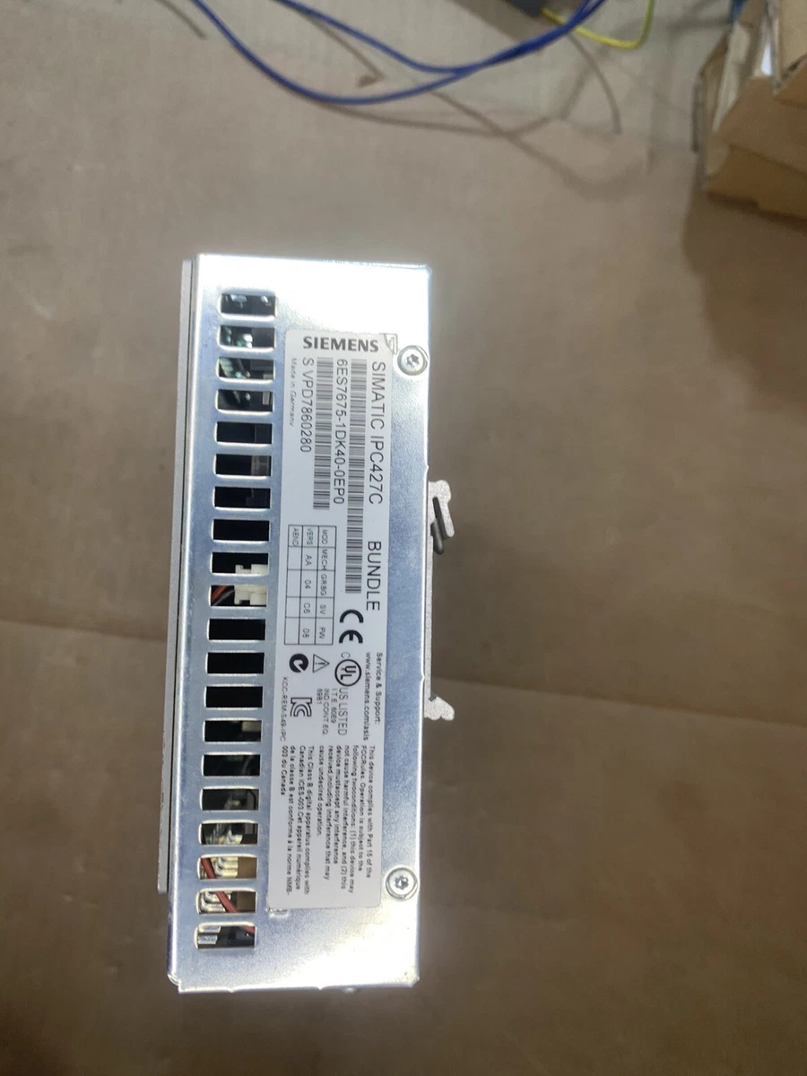 SIEMENS SIMATC MICROBOX PC 6ES7675-1DK40-0EP0