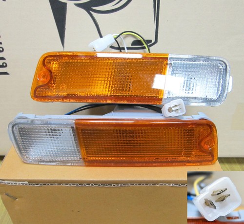 Front bar indicator light left & right sides 1996-2006 pair for Mitsubishi Triton MK