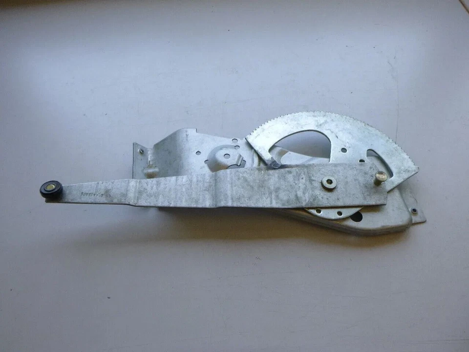 Elevalunas delantero izquierdo eléctrico Chrysler LeBaron 87-93 Foto 4 de 4