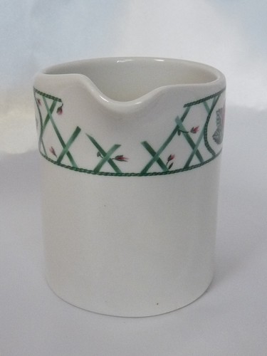 Sango China Trellis Rose Creamer Cream Pitcher 3-5/8" 8oz. Pattern #8851 - Picture 4 of 7