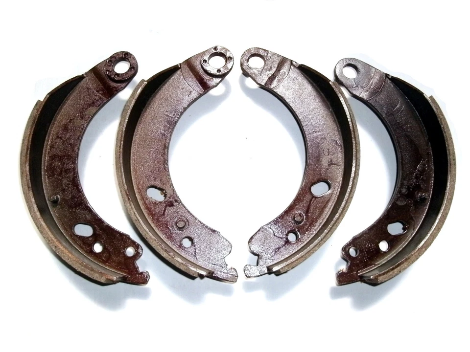 4 - Bonded Mercedes Benz Brake Shoes 1953 - 1959 Models 180 180a 180d Rear - Image 2 of 4