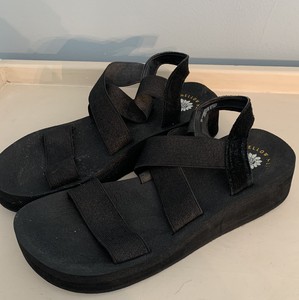 yellow box mellow mat sandals