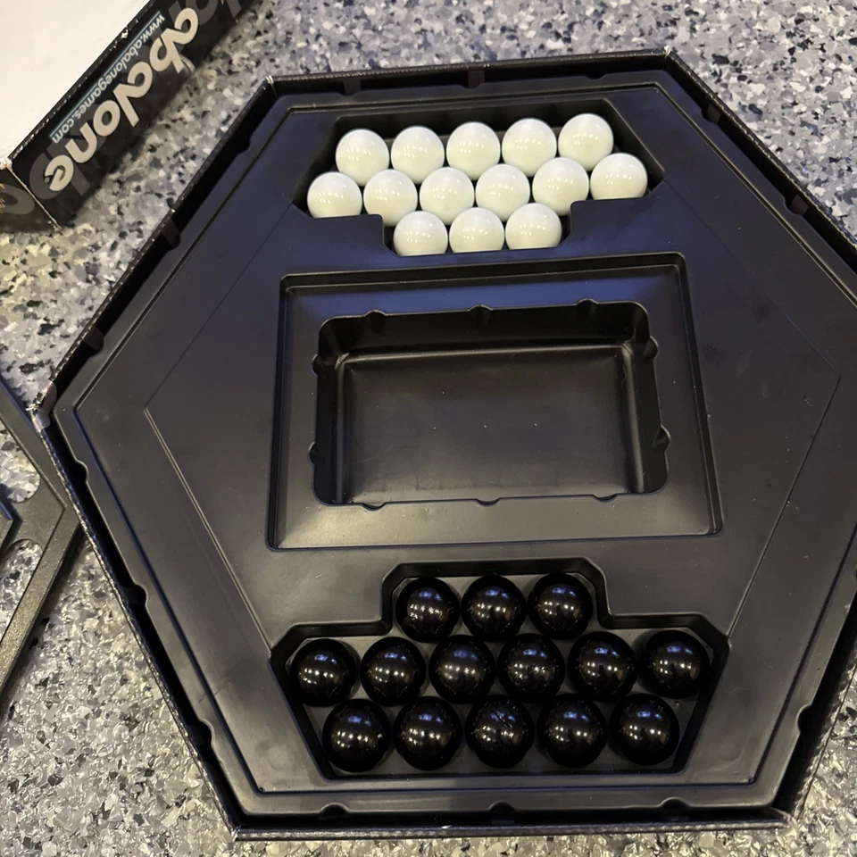 ABALONE Game Of The Decade Strategy Board Games Marbles 1999 Complete - Image 4 of 4