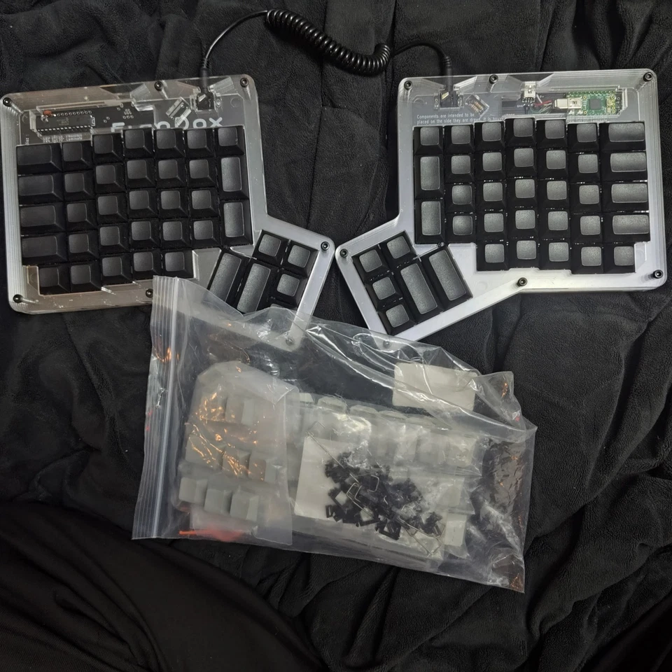 ERGODOX EZ Ergonomische Mechanische Tastatur Klar mit Extra Tasten