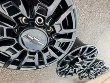 18 Chevrolet Silverado 2500hd Aev Zr2 Oem Factory Stock Wheels Rims 8x180 Black 18 Chevrolet Silverado 2500hd Aev Zr2 Oem Factory Stock Wheels Rims 8x180 Black