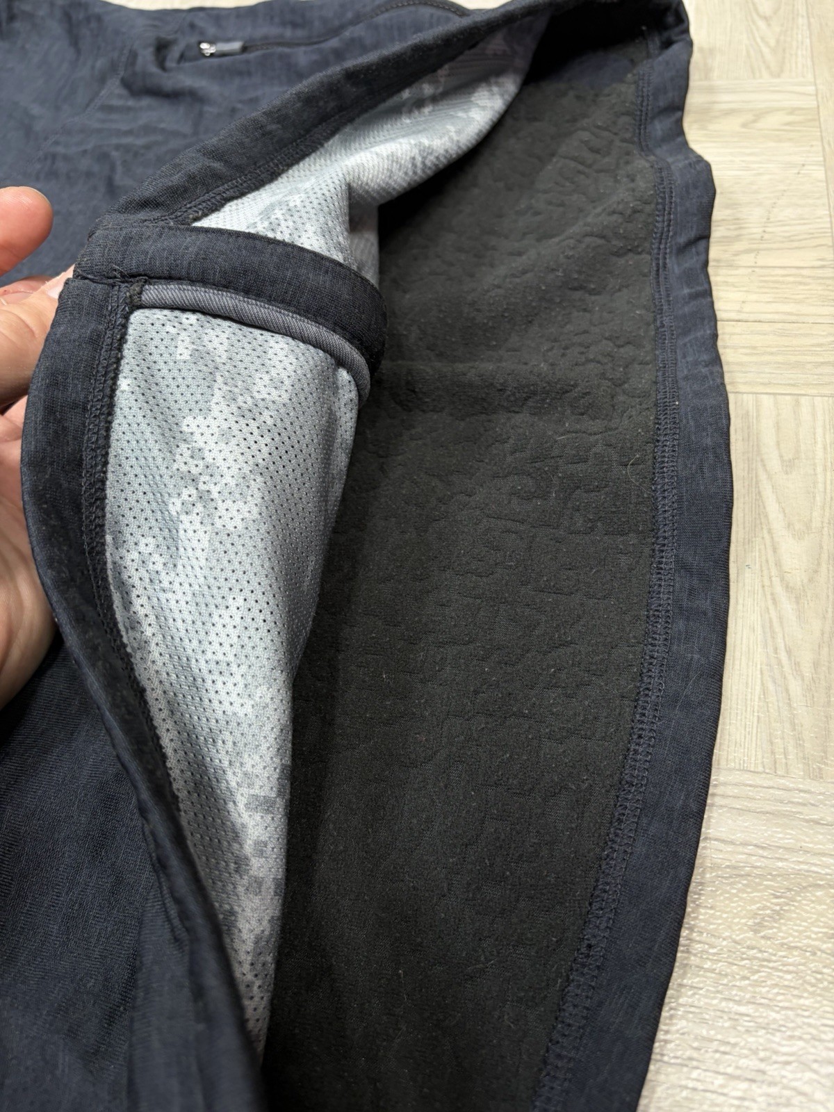 Peter Millar Active Eclipse Performance Hoodie To… - image 12