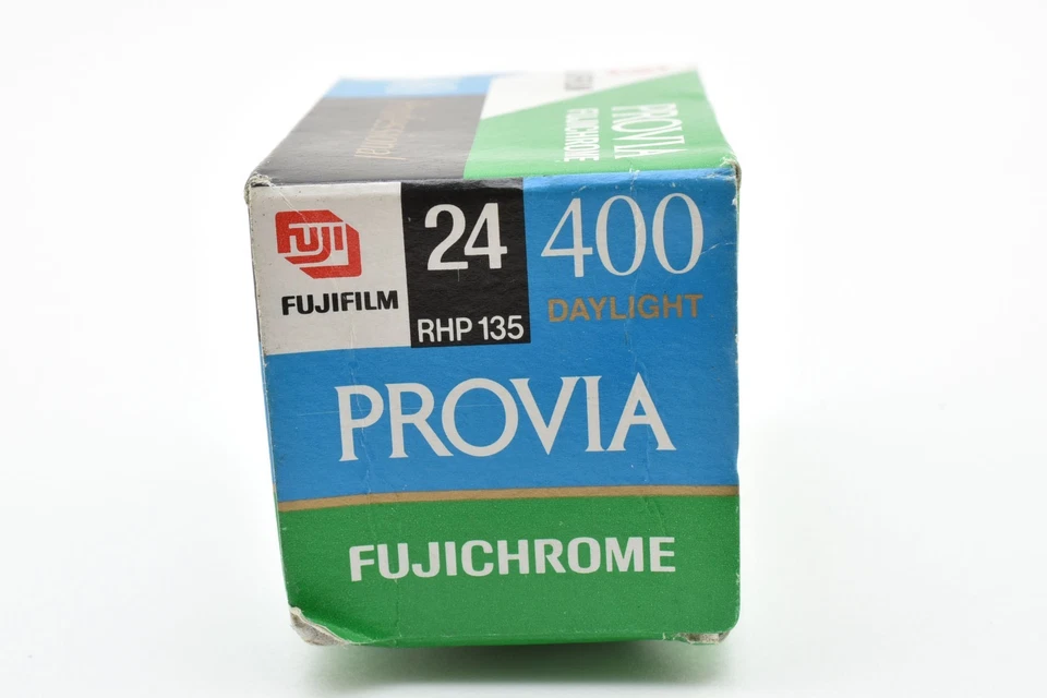 Fujichrome Provia 400 Professional Color Reversal 35mm Film 36 exp Japan - 5054 - Image 4 of 4