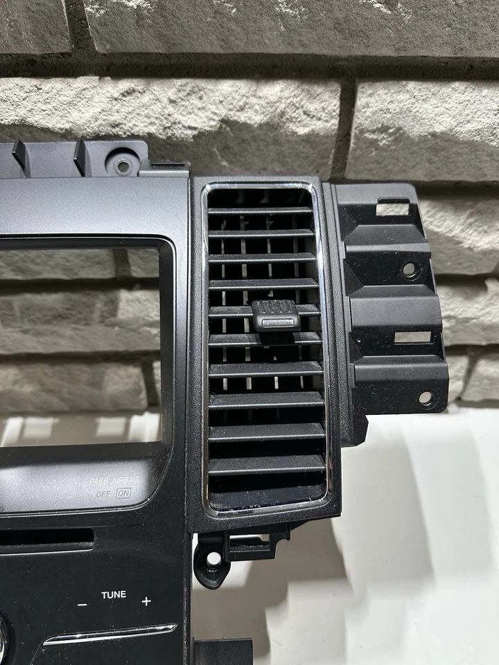 Unidad de tablero de aire acondicionado con control de temperatura Ford Taurus 2013-2017 dg1t18a802dm Foto 3 de 4