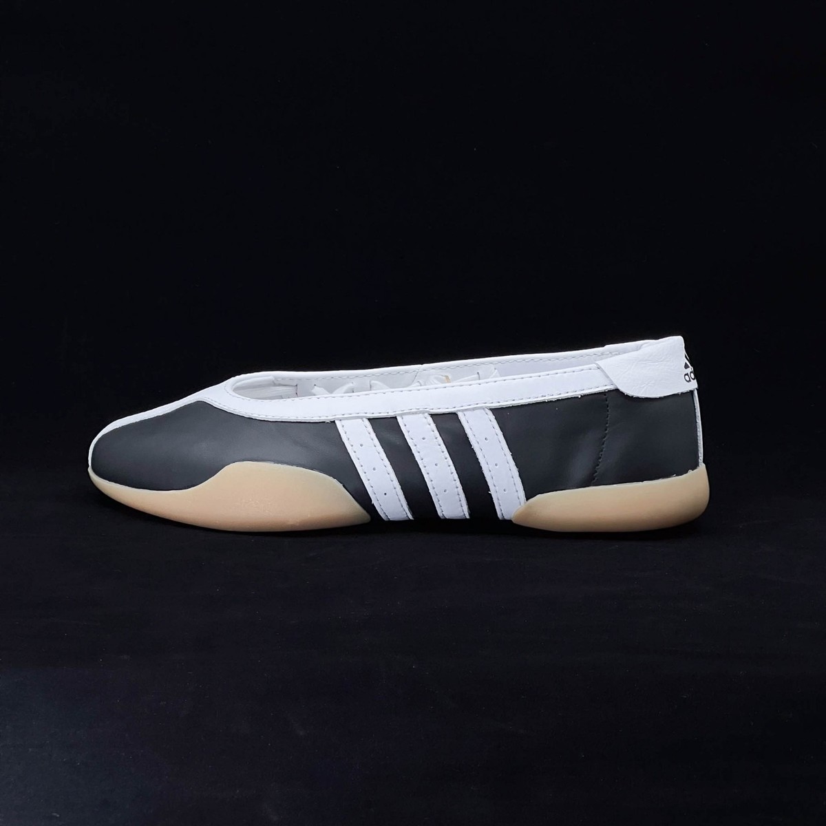 adidas Originals Taekwondo Mei Ballet JR7031 Black White Gum