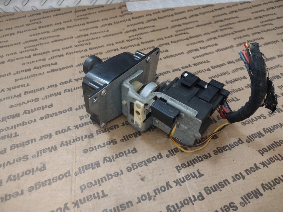 Dodge Ram 1500 2500 1994-1997 OEM unidad de control de luz principal de fábrica con enchufe Foto 4 de 4