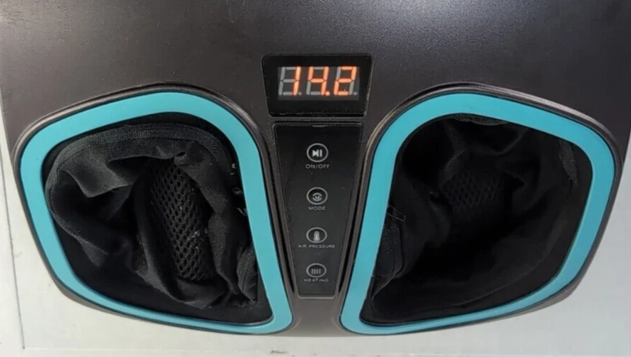 Máquina masajeadora de pies InvoSpa Shiatsu con calor masaje eléctrico de amasado profundo Foto 2 de 4