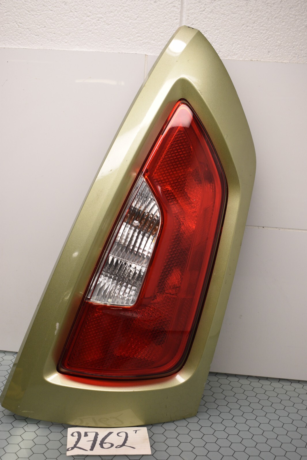12 13 Kia Soul PASSENGER Side Tail Light Used Rear Lamp #2762-T