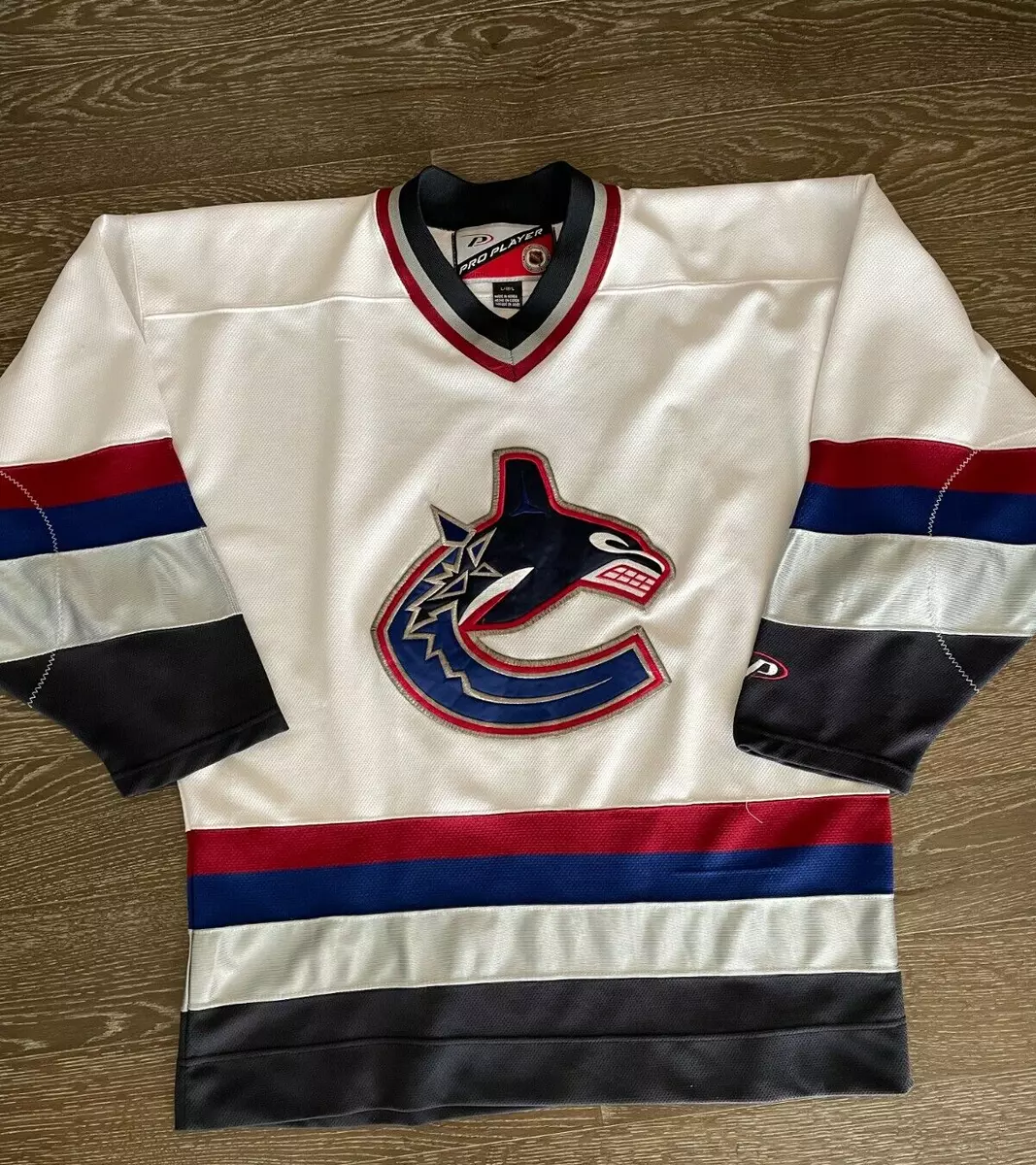 Used canucks store jersey