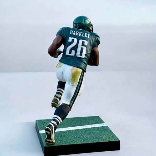Saquon Barkely NFL McFarlane Figure Philadelphia Eagles Jersey Green RB MVP - Bild 3 von 4