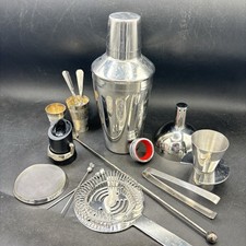 Cocktail Shaker Mixology Set 15pcs Inc Drip Ring Pourer 3 Jiggers Bar Essentials