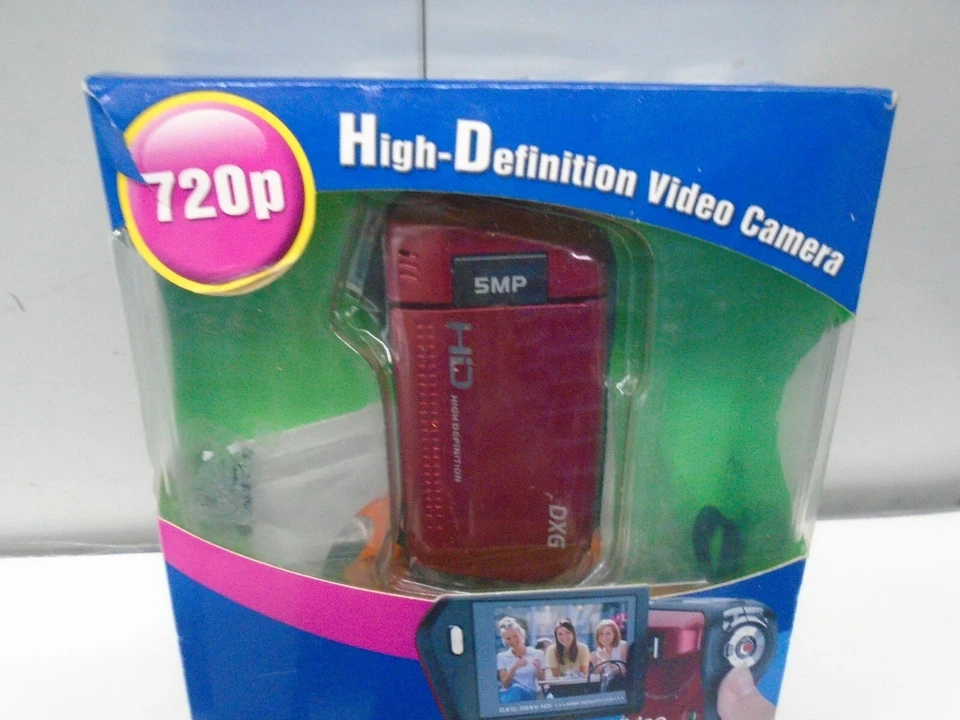 NEW DXG (Radio Shack Brand) 720p High Definition Camcorder DXG-5B6V RED 16mp - Image 3 of 4
