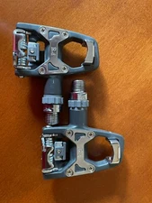Wellgo R4 Road Bike Clipless Pedals without Cleats - Pair