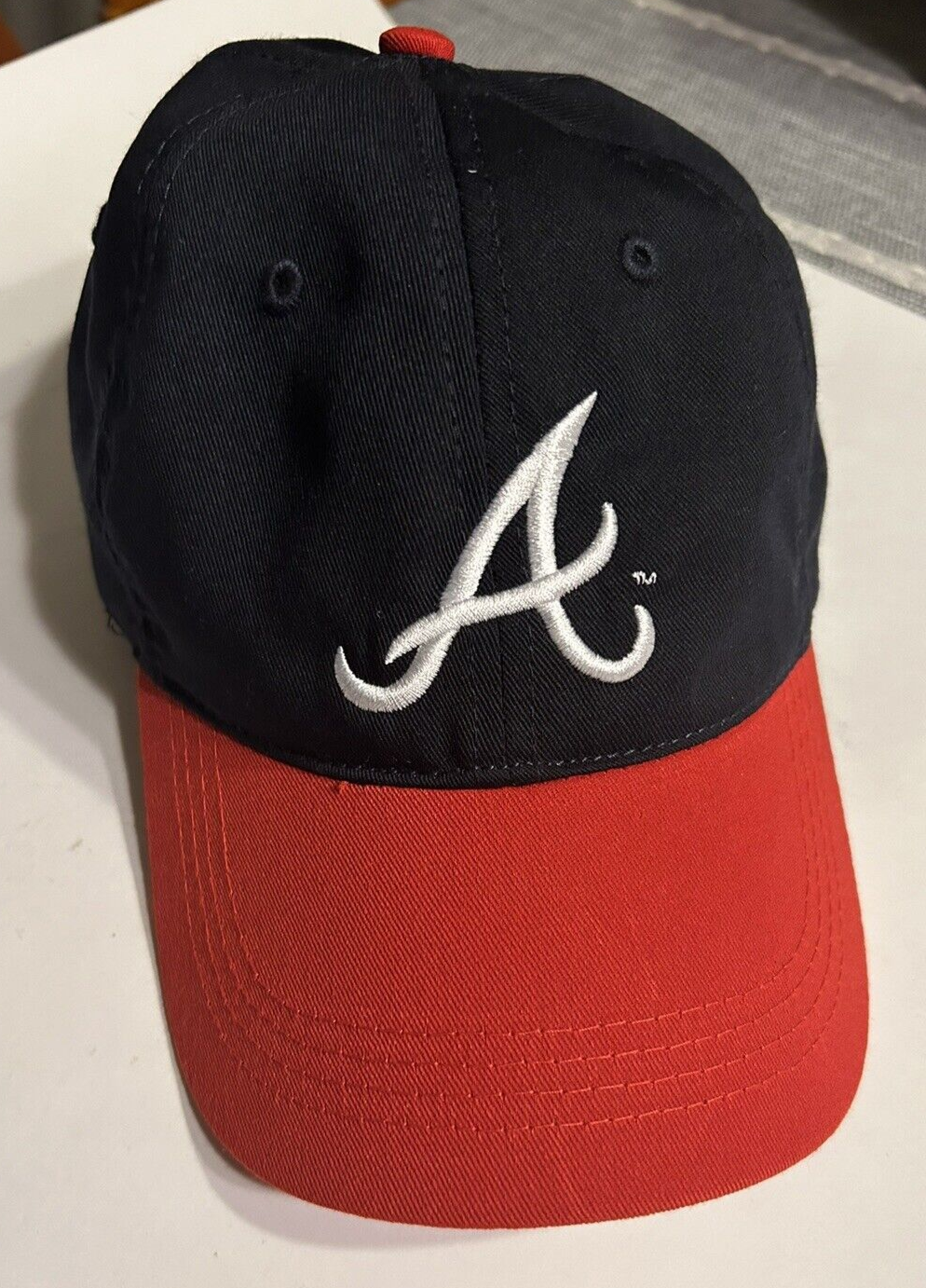 ATLANTA BRAVES MLB Hat Baseball Cap Navy Red HTT Adjustable Hook and Loop Back