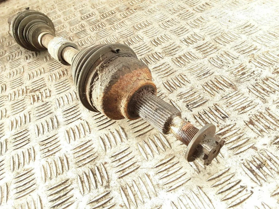 克莱斯勒 Sebring JS 2.4 125 千瓦 2007 左前变速箱传动轴 P05085180 — 第 4/4 张图片