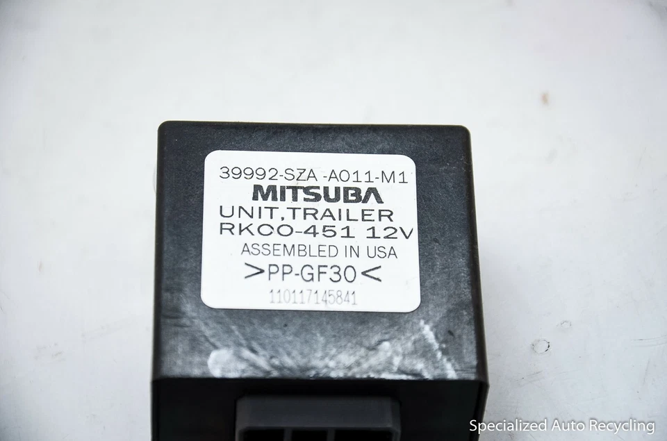 2015 Honda Pilot Trailer Control Module OEM 39992-SZA-A011-M1 - Изображение 2 из 3