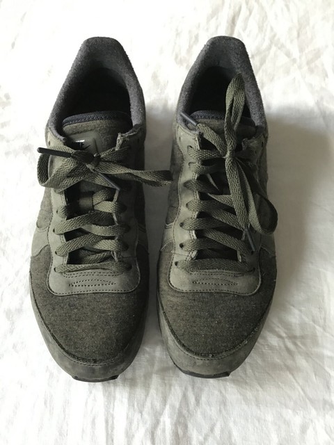 nike internationalist mens green