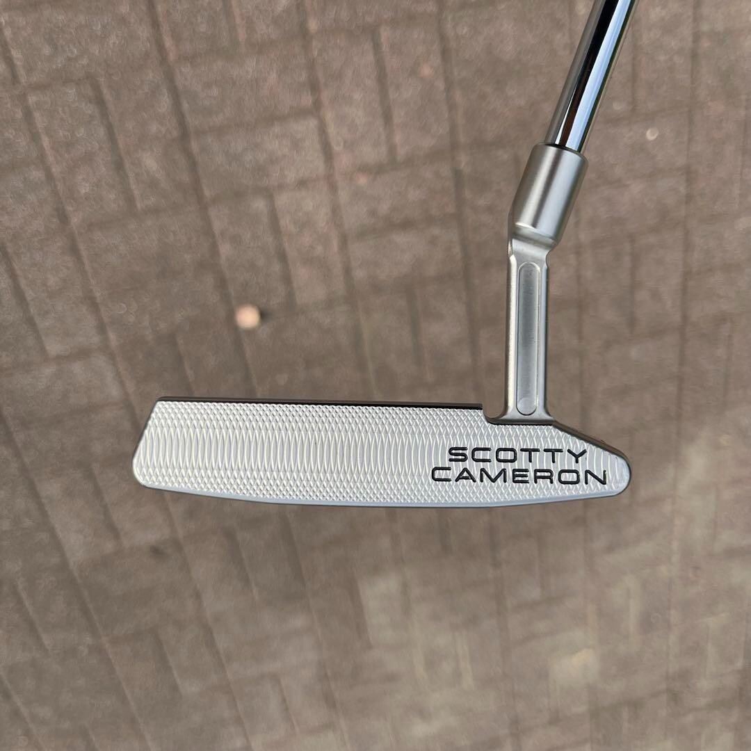 Scotty Cameron Super Select Newport 2+ 2024 Silver 34 inch