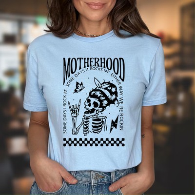 Funny Skeleton Hand Mom Motherhood Comfort T-Shirt