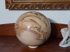 Schöne gedrechselte große DEKO AHORN GESTOCKT HOLZKUGEL 18 cm HANDARBEIT Unikat