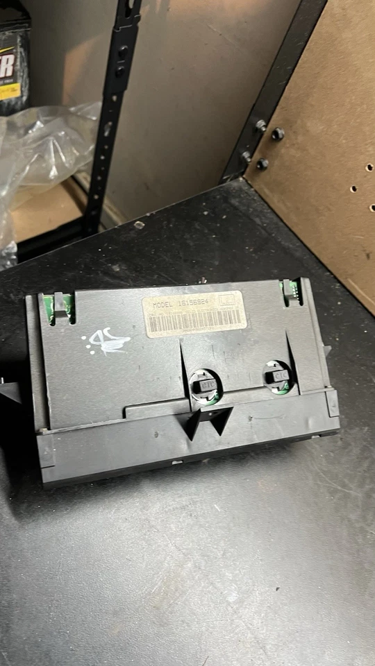 91 92 93 94  Buick Park Avenue LeSabre AC HEATER AIR TEMPERATURE CLIMATE Control - Image 2 of 4