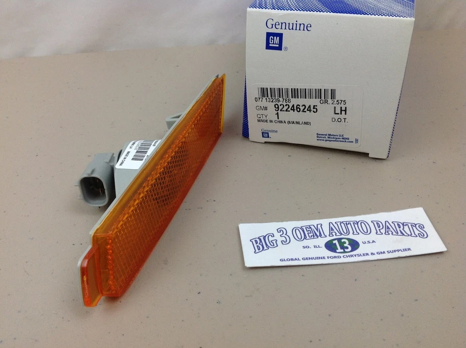 Chevrolet Camaro Left Hand Driver Side Front Marker Lamp new OEM 92246245 - Image 4 of 4