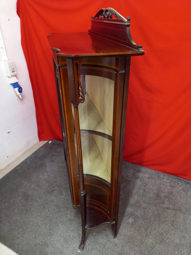 Vintage display by Ralph Johnson Warrington CS W73 eBay