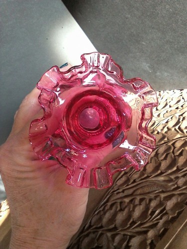 Vintage FENTON GLASS Dark Pink Vase Melon Bulbous ruffles 5.5" Grandmas curio - Picture 3 of 6